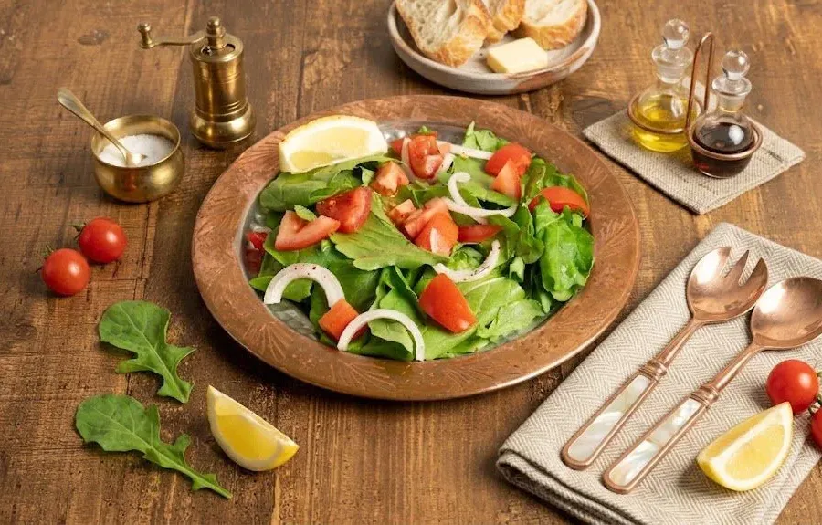 سلطة خضراء من كباب فيروز